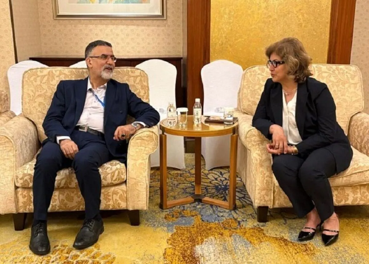 ایوبی: انسجام جهانی فارسی زبانان، رسالت ایران و تاجیکستان است