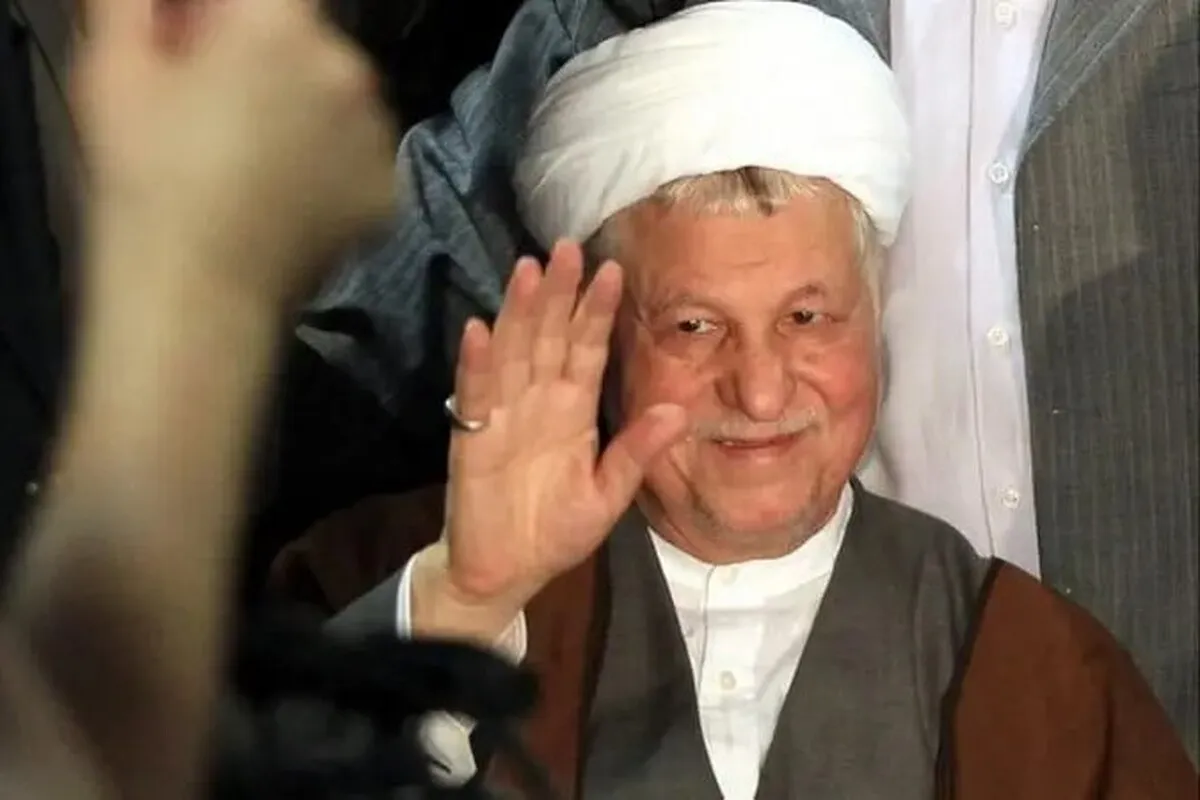 انتشار نخستین تصاویر از شب درگذشت هاشمی رفسنجانی در اورژانس بیمارستان شهدای تجریش (۱۹ دی ۱۳۹۵)