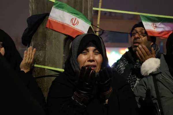 قاب‌های ماندگار مخاطبان شهرآرانیوز از خروش شبانه مردم در مشهد (۱۳ اسفند ۱۴۰۴)