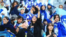 بانوان استقلالی به آزادی می&zwnj;روند