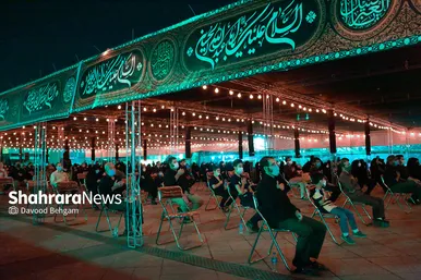 عزاداری شب های محرم در عرصه میدان شهدا مشهد