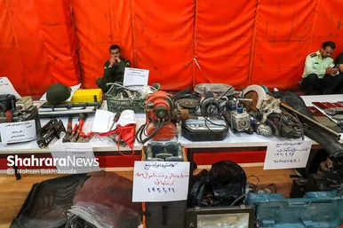 عکس‌هایی از نمایشگاه کشفیات پلیس در مشهد