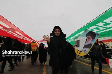 گزارش تصویری حضور باشکوه مردم مشهد در راهپیمایی ۲۲ بهمن