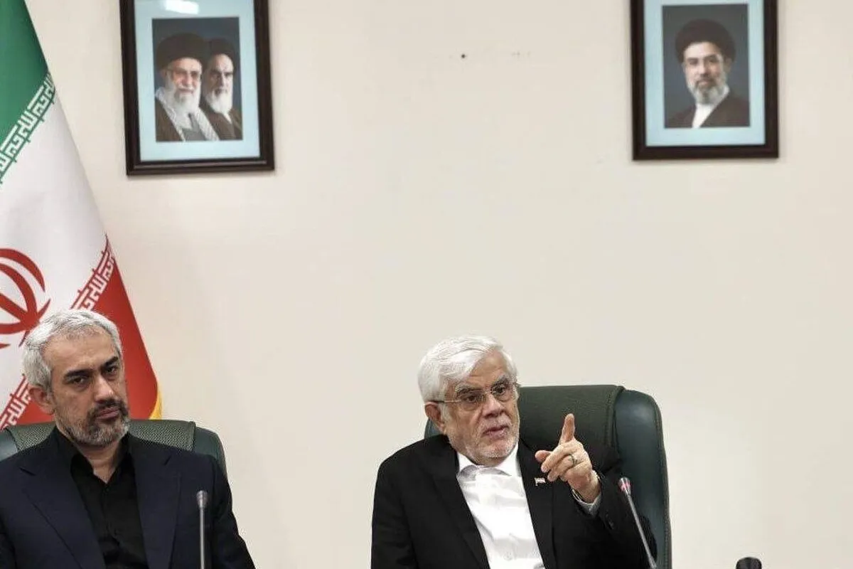 عارف: هیچ مسئولی حق اظهارنظر شخصی دربارۀ بنزین ندارد