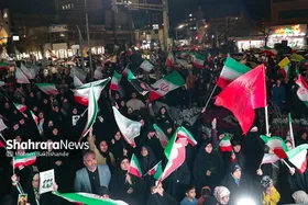 حضور مردم مشهد در بیست و پنجمین شب رزم خیابانی تا پیروزی نهایی (چهارشنبه ۵ فروردین ۱۴۰۵) + فیلم