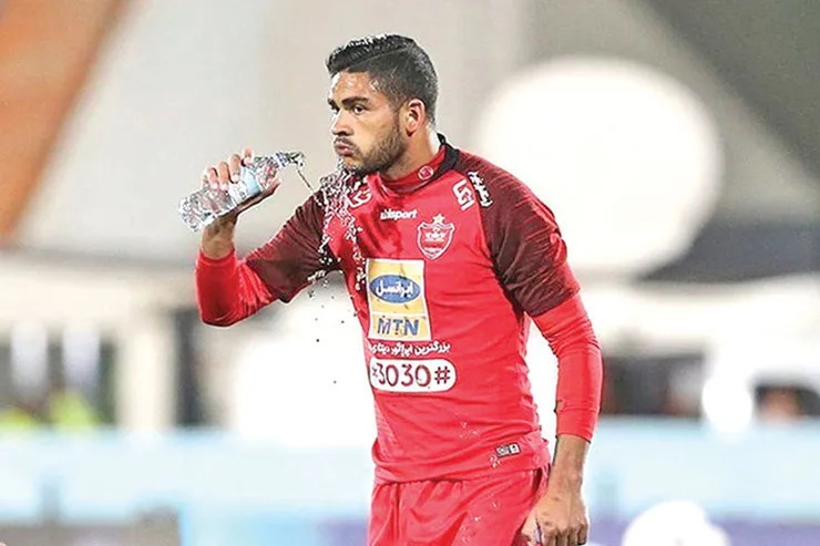 جونیور مثل یک مرد فسخ کرد