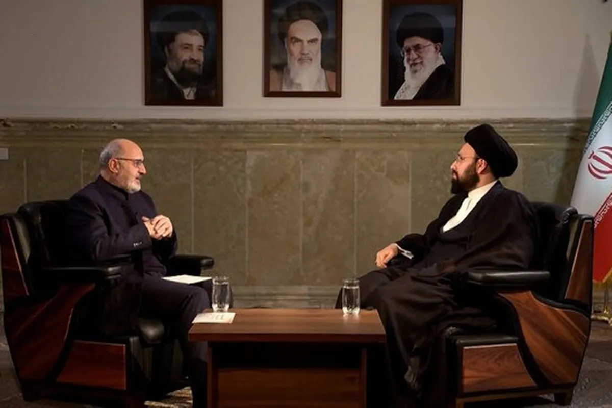 سیدعلی خمینی در گفت‌وگو با المیادین: آیت‌الله خامنه‌ای محبوب‌ترین فرد در ایران است