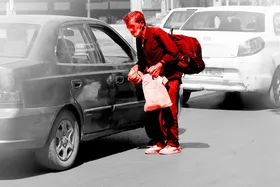 گدایی و نمایش فقر زمینه ساز سوءاستفاده از نیت خیر نیکوکاران می&zwnj;شود | مفلس&zwnj;های میلیونر!