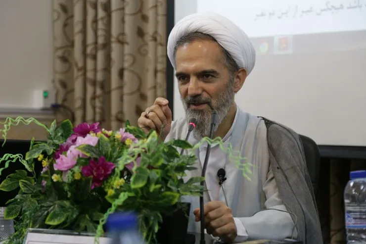 فعالیت ۱۰۰ گروه رصدی/ غروب امروز هلال ماه شوال رؤیت خواهد شد؟