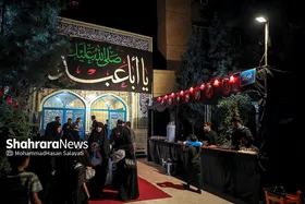ویدئو| خدمت در هیئت، برکت عمر است | روایتی از دلدادگی خادمان هیئت محبان&zwnj;الزینب(س) مشهد