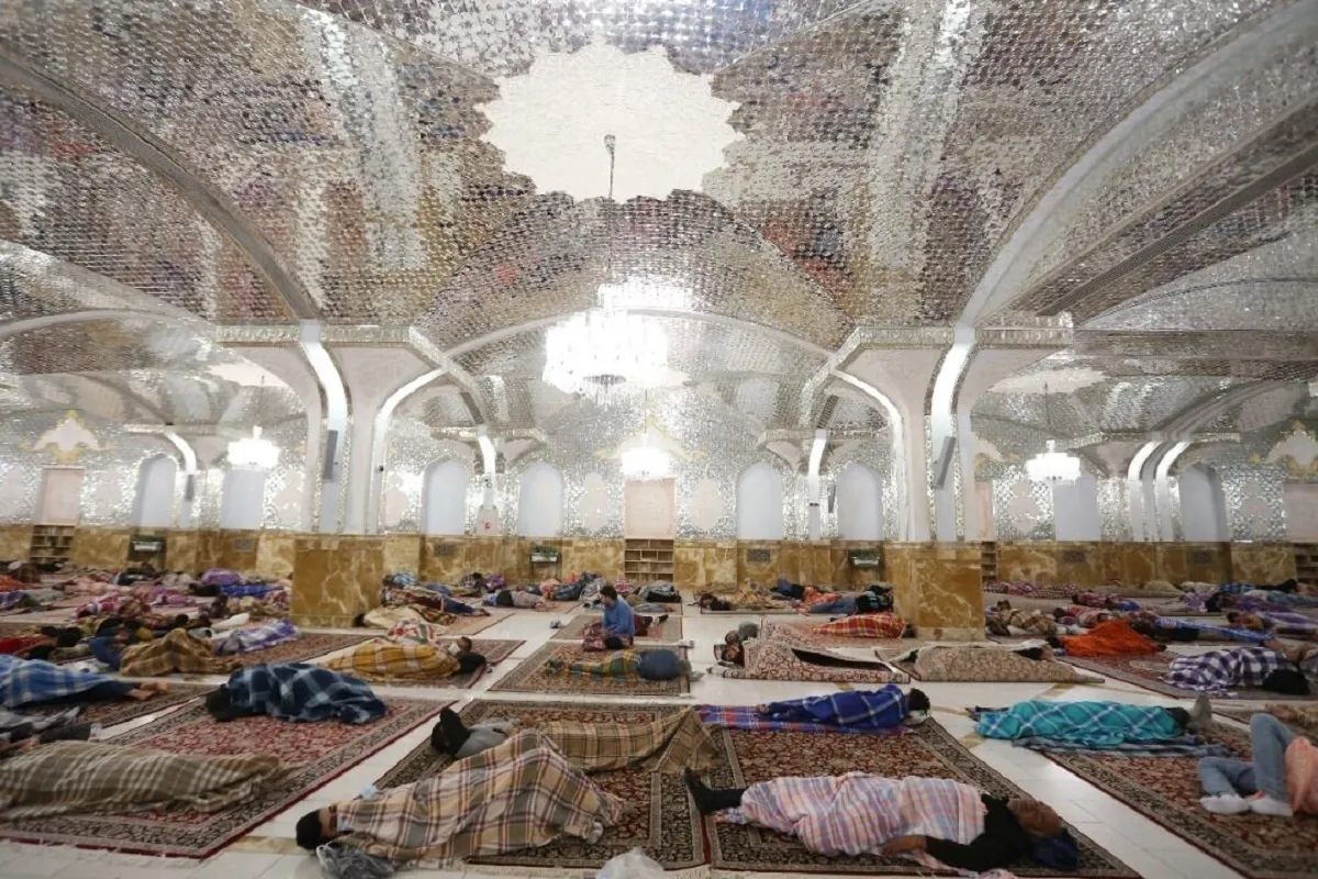 اماکن جدید استراحت شبانه زائران در حرم امام رضا(ع) تعیین شد