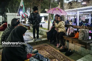 گزارش تصویری | مراسم احیای سومین شب قدر در جوار گلزارشهدای بهشت‌رضا(ع) (۳ فروردین ۱۴۰۴)
