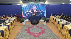 نشست خبری شهردار مشهد با اصحاب رسانه | قلندرشریف: هزینه اداره شهر مشهد در هر ماه یک همت است | پروژه&zwnj;&zwnj;های برزمین&zwnj;مانده را به اتمام می&zwnj;رسانیم + فیلم
