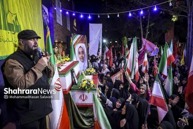 گزارش تصویری | مراسم وداع با پیکر مطهر شهدای سنگر خیابان