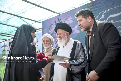 گزارش تصویری | آیین نواخته شدن زنگ نماز اول مهر