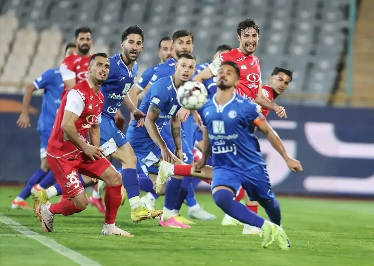 پرسپولیس خارجی هایش را فراخواند