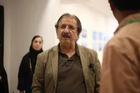 مجید مجیدی «غذای نیمروز» را به مردم ایران و کودکان میناب تقدیم کرد + فیلم