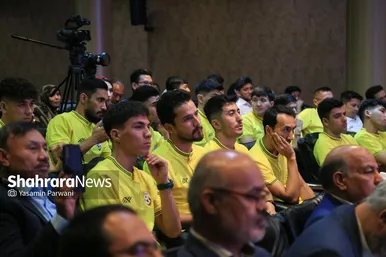 مراسم بدرقه تیم ملی فوتسال افغانستان در مشهد با حضور خداداد عزیزی