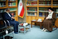آیت الله علم الهدی: اولویت کشور معیشت مردم است، نه حواشی فرهنگی | نگاه سرمایه‌محور، مردم را از معادلات اقتصادی حذف کرده است