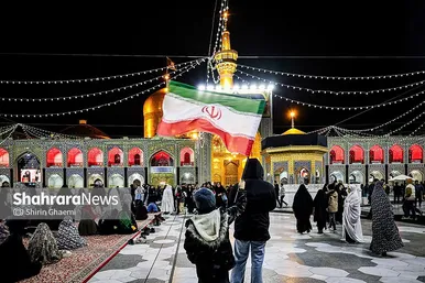 گزارش تصویری | مراسم احیای دومین شب قدر در حرم مطهر امام رضا (ع) -۲