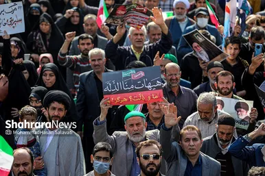 راهپیمایی مردم مشهد در محکومیت جنایت تروریستی در حرم مطهر شاهچراغ (ع)