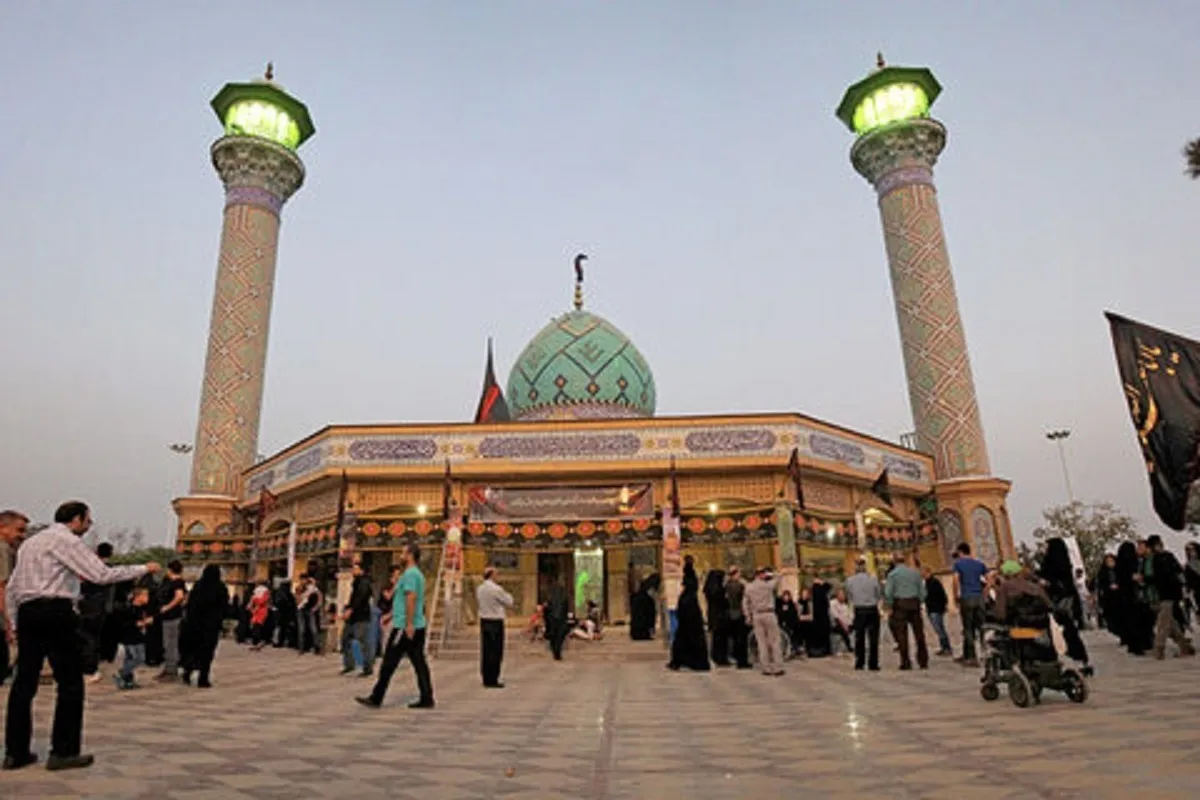 نذر فرهنگی بقاع متبرکه امام‌زادگان در هفته دفاع مقدس