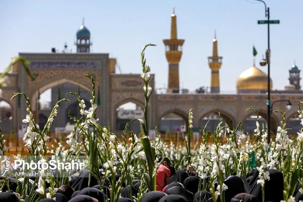 حرم امام‌رضا(ع) در شب میلاد جوادالائمه(ع) گل‌باران می‌شود