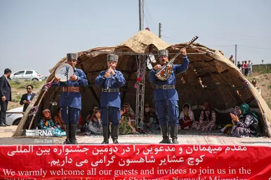 جشنواره کوچ عشایر مغان