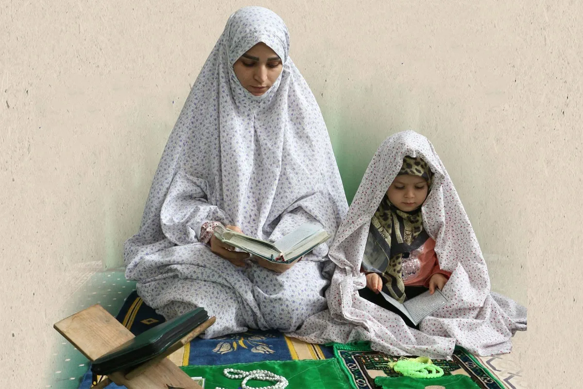 بررسی راه‌های جذب فرزندان به دین و عبادت | بچه‌ها را به عبادت مجبور نکنیم!