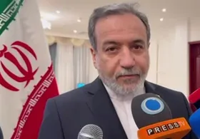 عراقچی: تهران و مینسک وارد فصلی تازه&zwnj; از همکاری شده&zwnj;اند | سفر لوکاشنکو به تهران در دستور کار