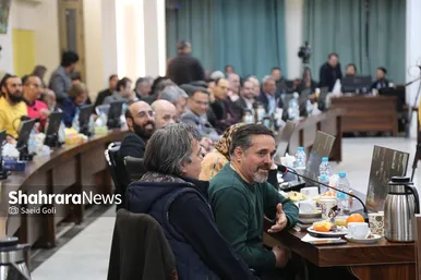 گزارش تصویری |  نشست صمیمی وزیر فرهنگ و ارشاد اسلامی با اصحاب فرهنگ و هنر خراسان رضوی