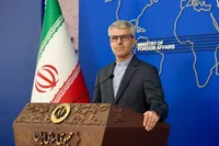 بقایی: قرارداد ۲۵ ساله با چین شامل مباحث انرژی هم خواهد شد (۱۱ شهریور ۱۴۰۴)