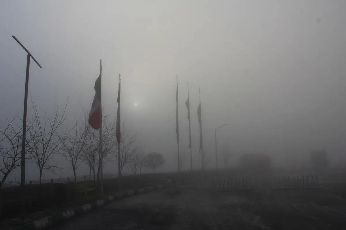 لغو پروازهای فرودگاه مشهد به دلیل شرایط نامساعد جوی (۱۱ بهمن ۱۴۰۳)