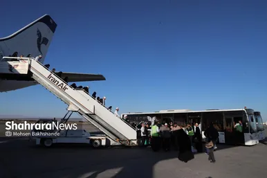 بازگشت اولین کاروان حجاج خراسانی