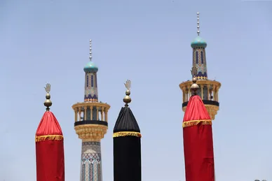 عزاداری روز عاشورا در خیابان امام رضا علیه السلام مشهد