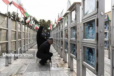 آیین چراغ برات در آرامگاه خواجه ربیع