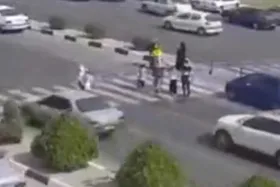 ویدئو | صحنه وحشتناک زیرگرفتن عابرین پیاده در بندرعباس