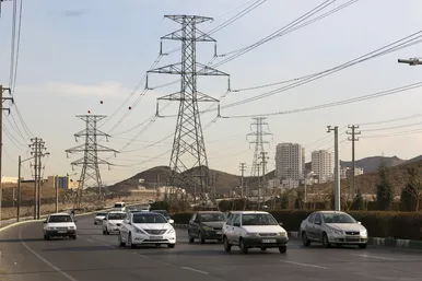 سلامت زیر فشار برق