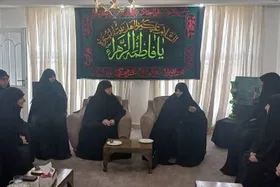 دیدار فرزندان دبیران کل حزب&zwnj;الله لبنان با خانواده رئیس&zwnj;جمهور شهید
