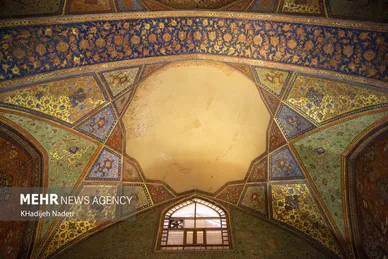 ایران زیباست | کاخ چهلستون اصفهان