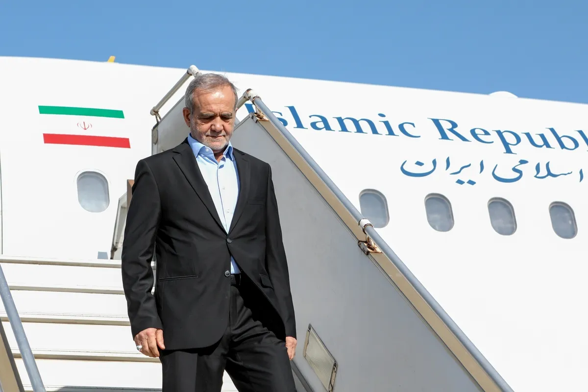 چشم‌انداز روابط دوستانه تهران-اسلام‌آباد در آستانه سفر پزشکیان