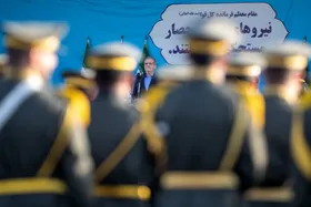 ارتش: برای همکاری همه&zwnj;جانبه با دولت جهت تقویت اقتدار ملی و رفع مشکلات مردم آماده&zwnj;ایم