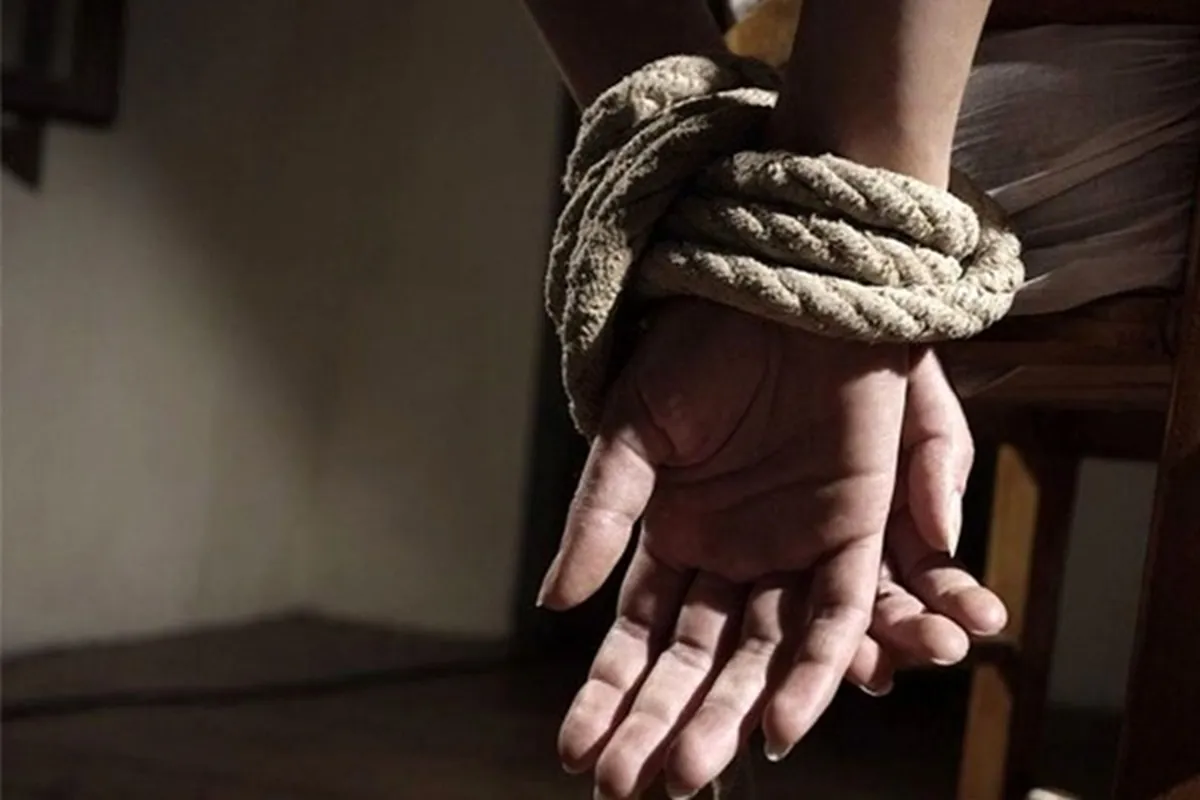 پلیس، کودک ۹ ساله را پس از ۱۳ روز از چنگال آدم‌ربا‌ها نجات داد