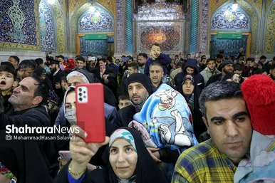تحویل سال ۱۴۰۲ در حرم مطهر امام رضا (ع)