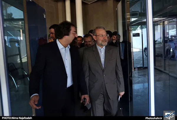 شهید علی لاریجانی در آینه اخبار شهرآرانیوز + عکس
