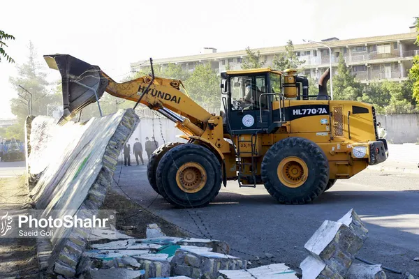 دیوار حائل شهرک پردیس و شهرک شهید بهشتی مشهد تخریب شد
