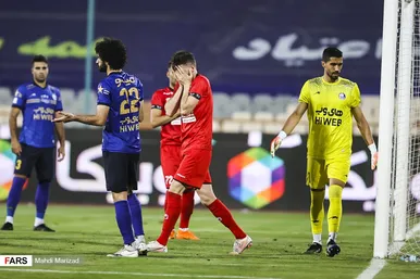 شهرآورد ۹۶ استقلال ۴ - ۳ پرسپولیس