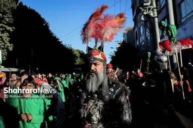 حرکت کاروان نمادین اسرای کربلا در مشهد