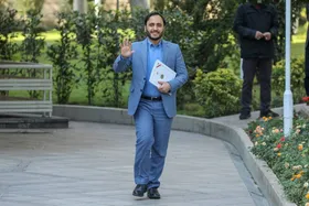 بهادری&zwnj;جهرمی: هیئت دولت با اختصاص ۶۹۵ میلیارد تومان برای مناطق زلزله&zwnj;زده خوی موافقت کرد+ فیلم