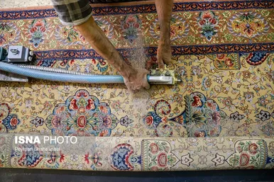 ایران زیباست | روفوگری فرش در اصفهان